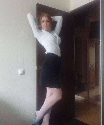 Огонь и лед в одном флаконе! Знойная шатенка ждет встречи с состоятельным мужчиной для запоминающихся встреч. Позволь себе немного беззаботного расслабления. 3513, 31 год